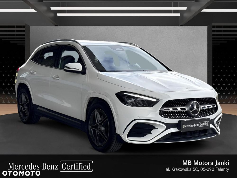 Mercedes-Benz GLA 200 AMG Line - 8