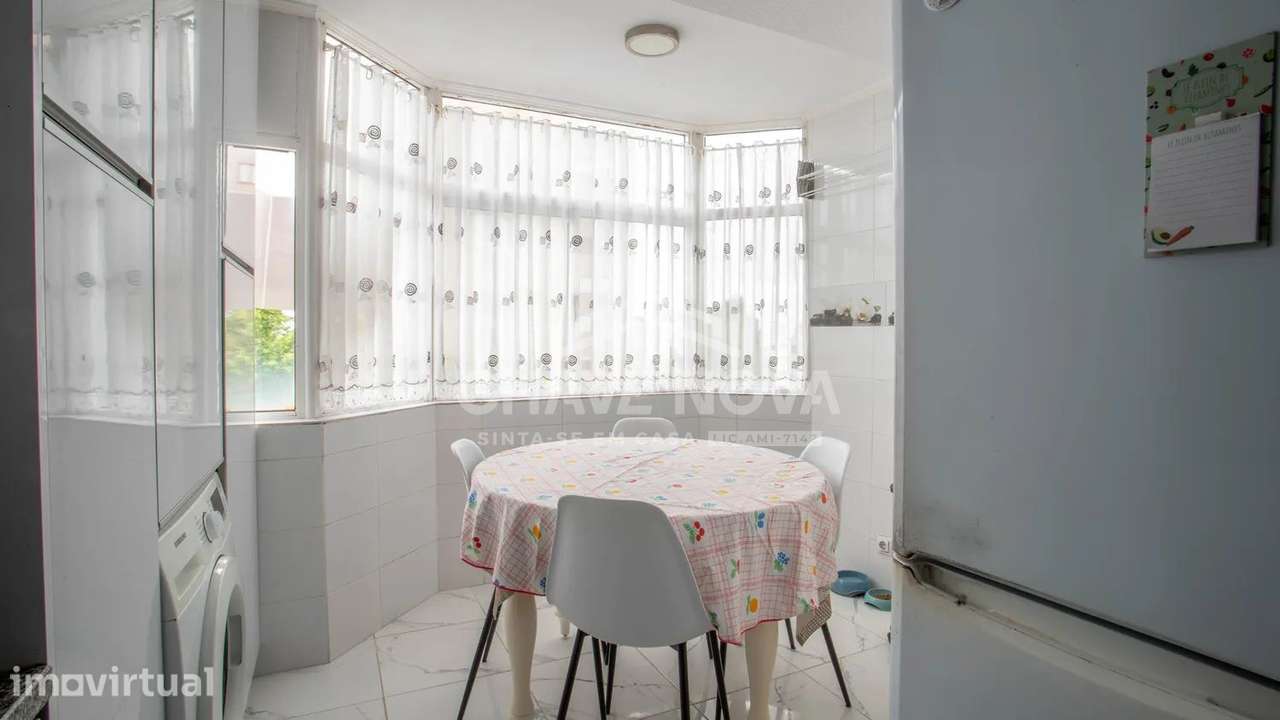 Apartamento T3 situado na zona de Coimbrões-SD/04647/MH - Grande imagem: 4/14