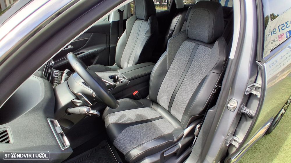 Peugeot 3008 BlueHDi 130 Stop & Start EAT8 Allure - 4