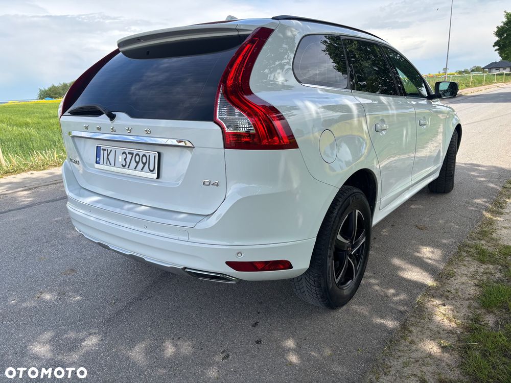 Volvo XC 60 D4 Drive-E Momentum - 9