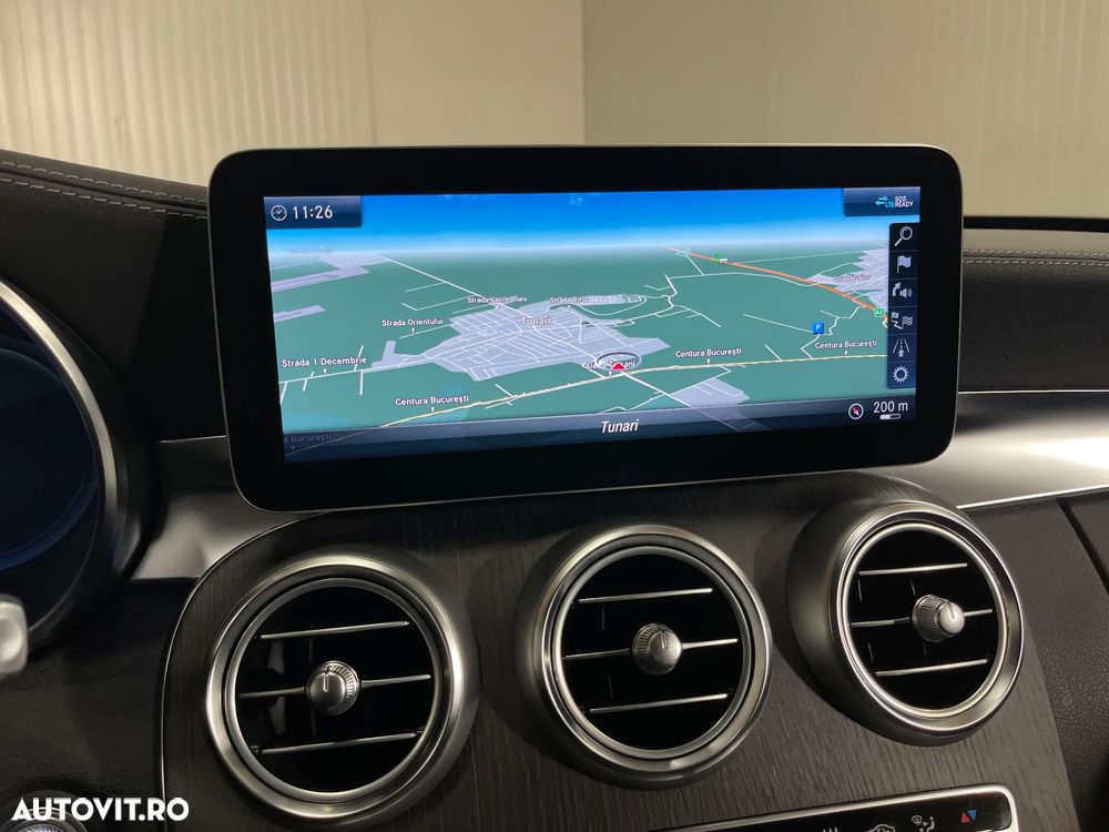 Mercedes-Benz C 300 d T 4Matic 9G-TRONIC AMG Line - 18