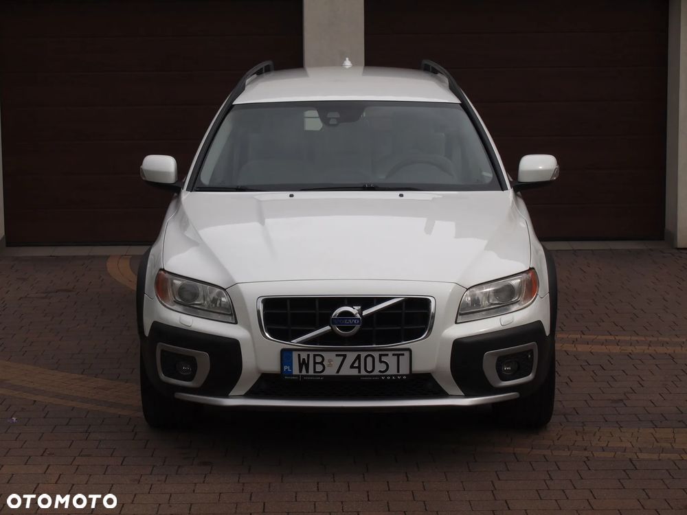 Volvo XC 70 D5 AWD Summum - 2