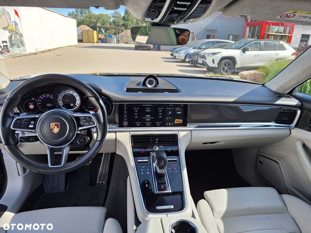 Porsche Panamera - 7