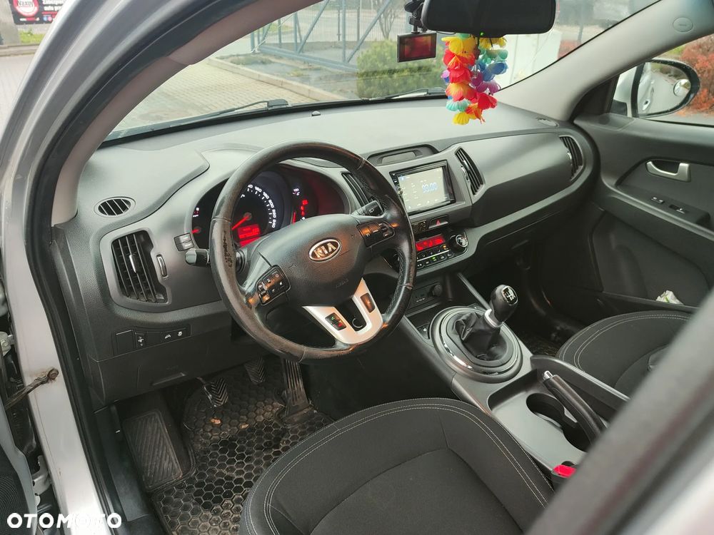 Kia Sportage - 10