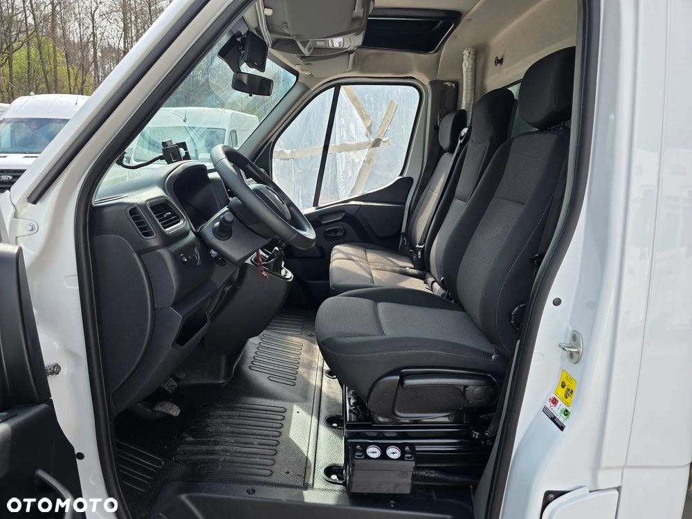 Renault Master Plandeka 8 EP - 9