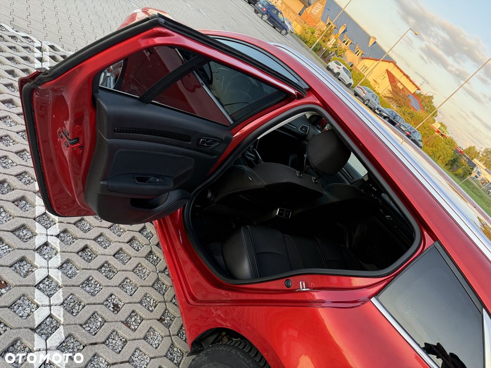 Renault Megane 1.6 SCe Zen - 10