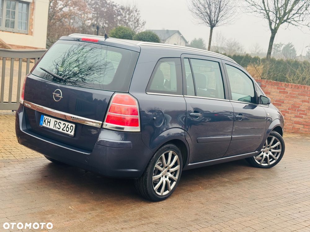 Opel Zafira 1.8 Edition Plus - 19