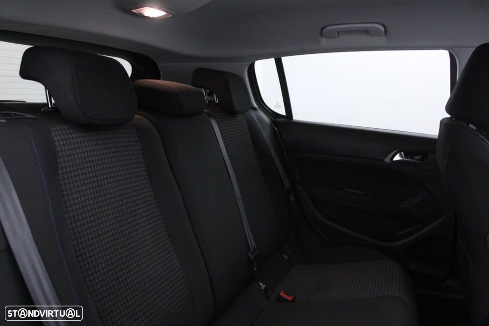Peugeot 308 1.5 BlueHDi Style - 15