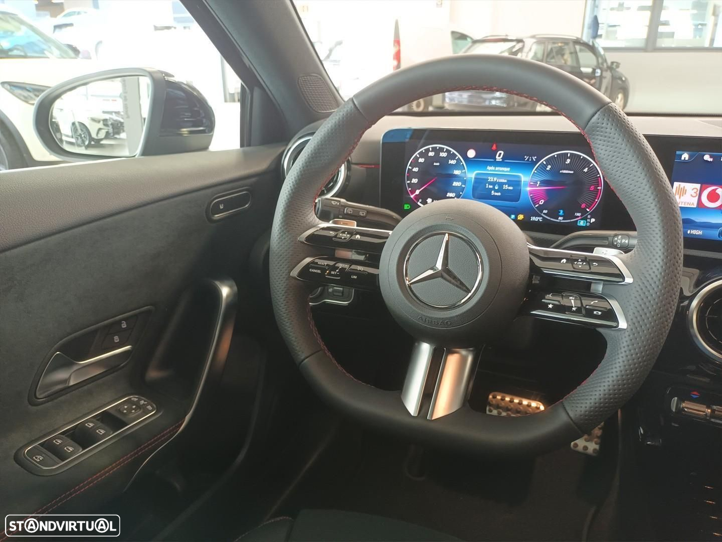 Mercedes-Benz A 180 d - 15