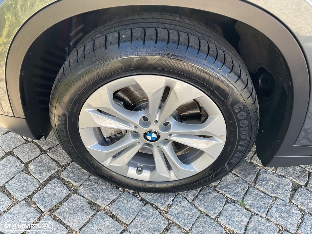 BMW X1 25 e xDrive - 15