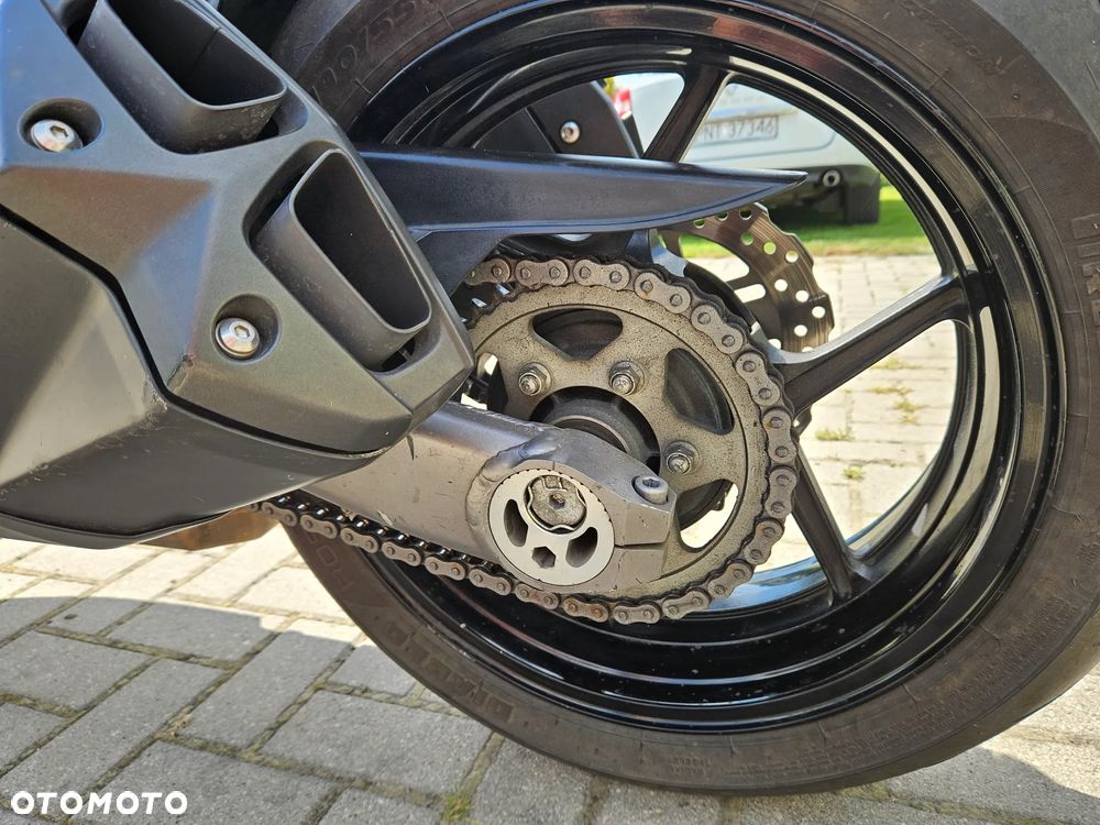 Kawasaki Ninja 1000 SX - 5