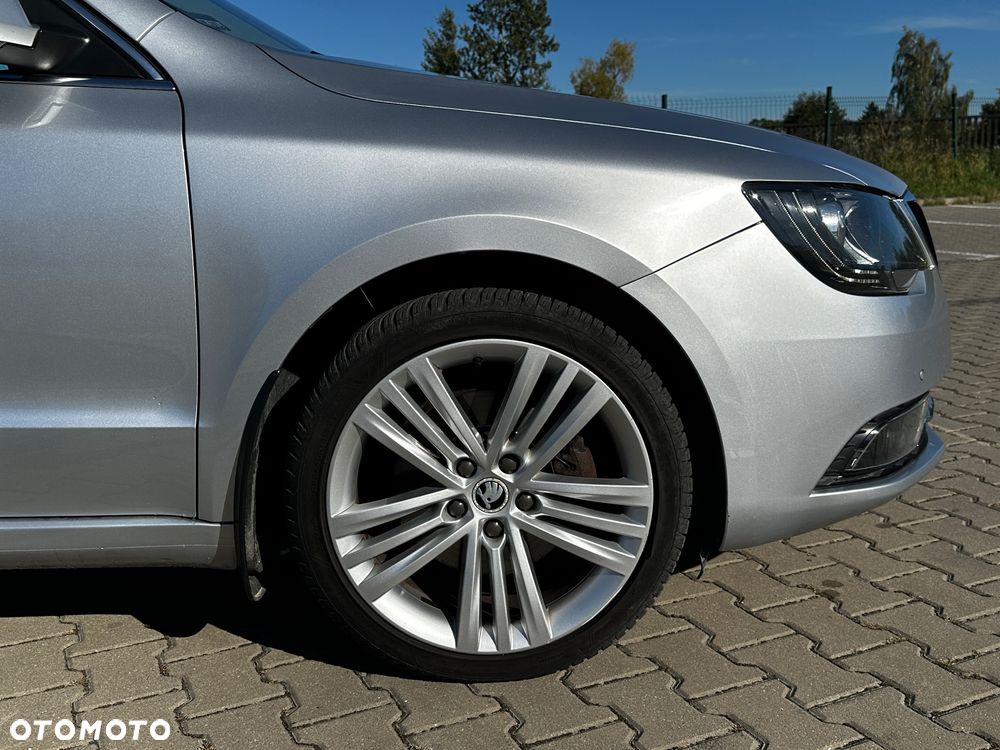 Skoda Superb 1.8 TSI Active DSG - 19