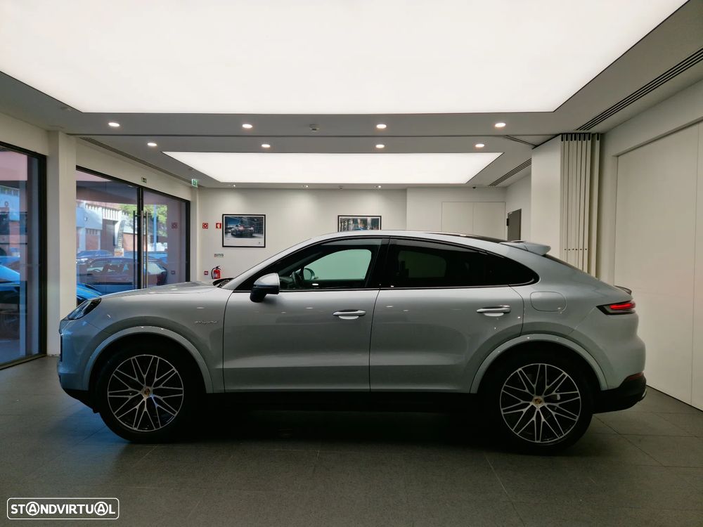 Porsche Cayenne Coupé E-Hybrid - 2