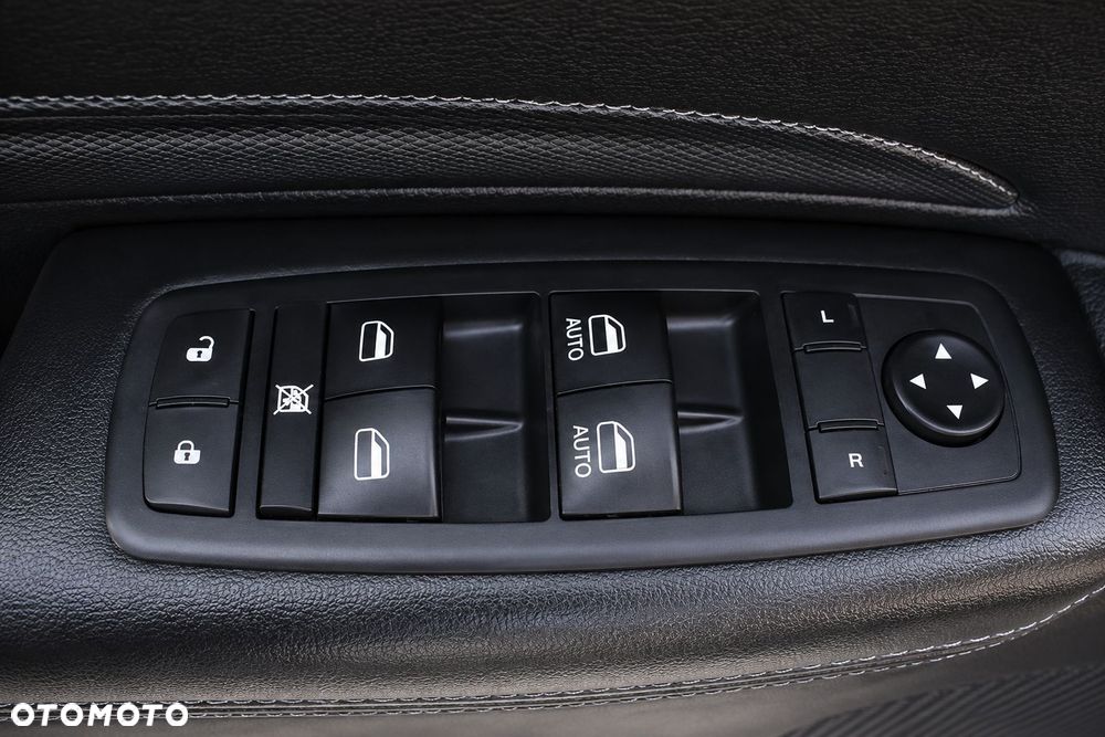 Dodge Durango 3,6 Limited - 11
