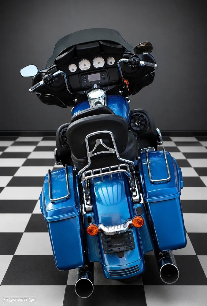 Harley-Davidson Street Streat Glide - 10