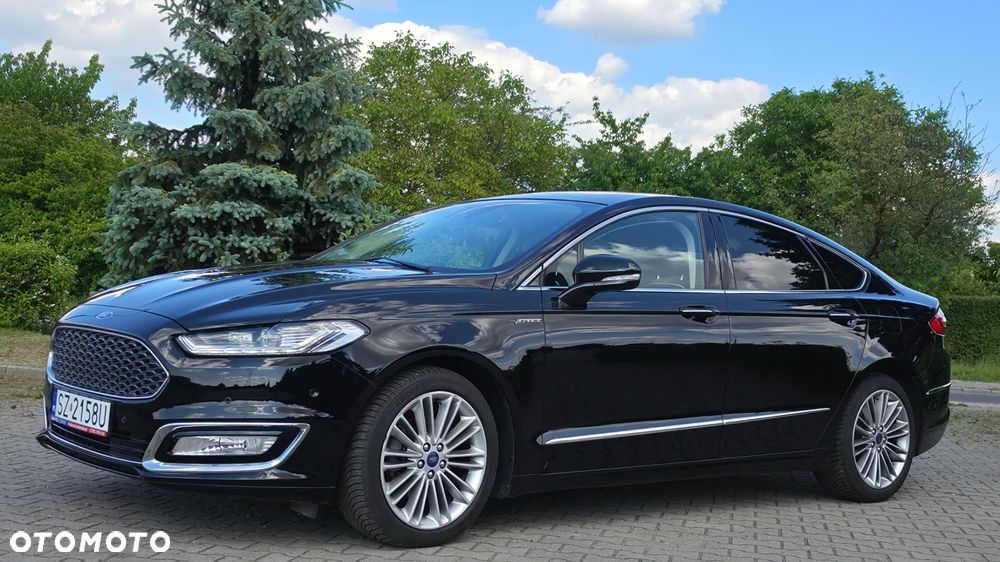 Ford Mondeo Vignale 2.0 Hybrid - 16