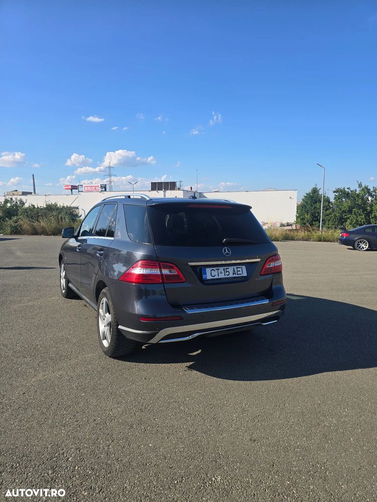 Mercedes-Benz ML 350 BlueTEC 4MATIC 7G-TRONIC - 2