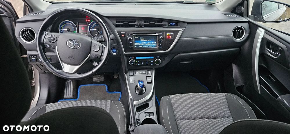 Toyota Auris 1.8 HSD Luna - 5