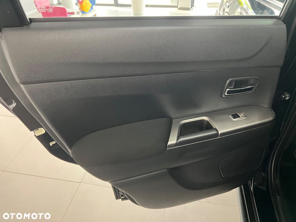 Mitsubishi ASX - 27