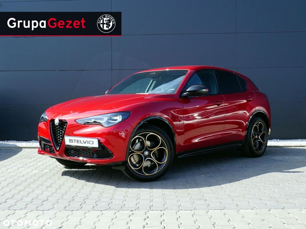 Alfa Romeo Stelvio - 12