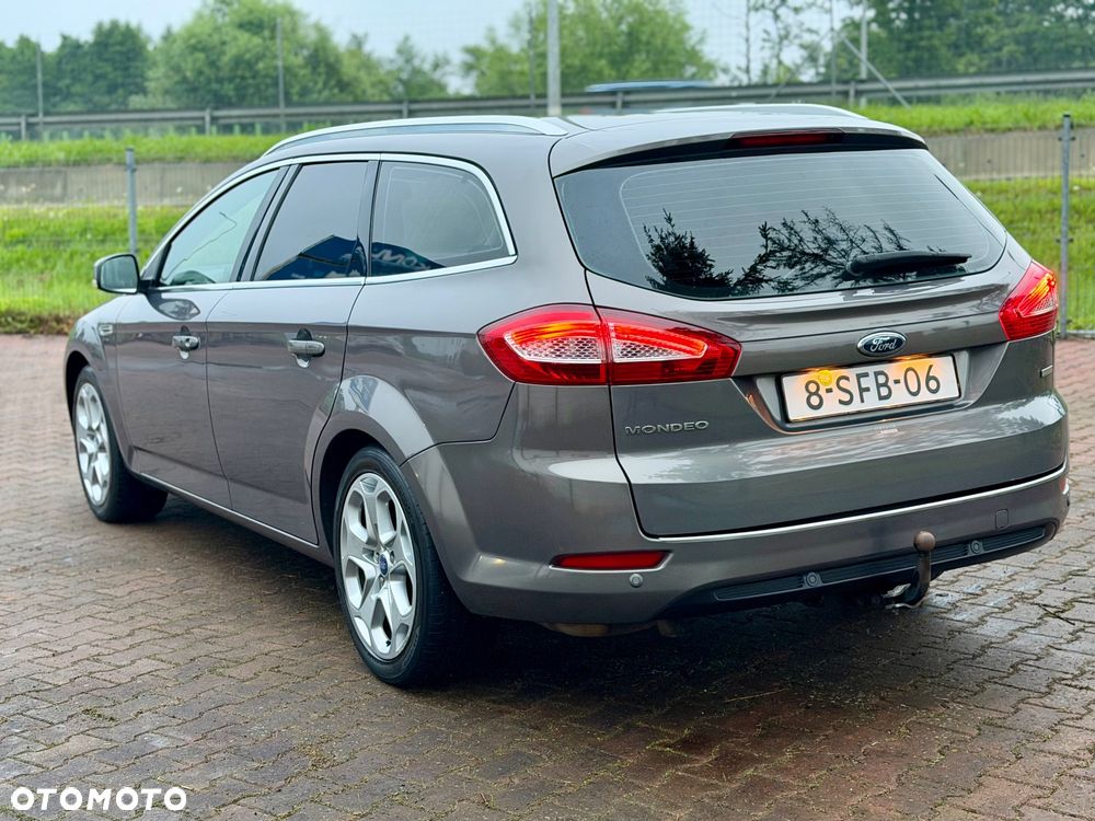 Ford Mondeo 1.6 T Platinium X Plus (Titanium) - 10