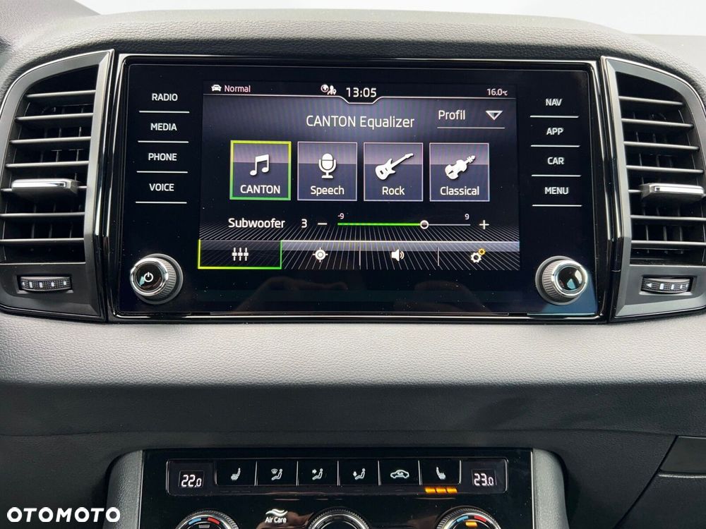 Skoda Karoq 1.5 TSI ACT Sportline DSG - 32