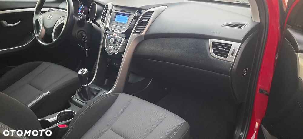 Hyundai i30 1.6 GDI BlueDrive Comfort - 10