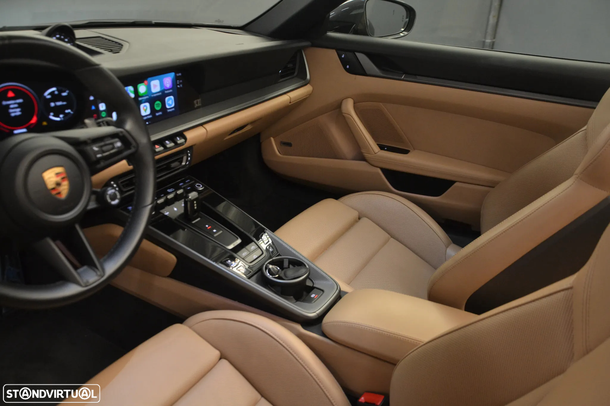 Porsche 911 (992) Carrera 4S PDK - 29