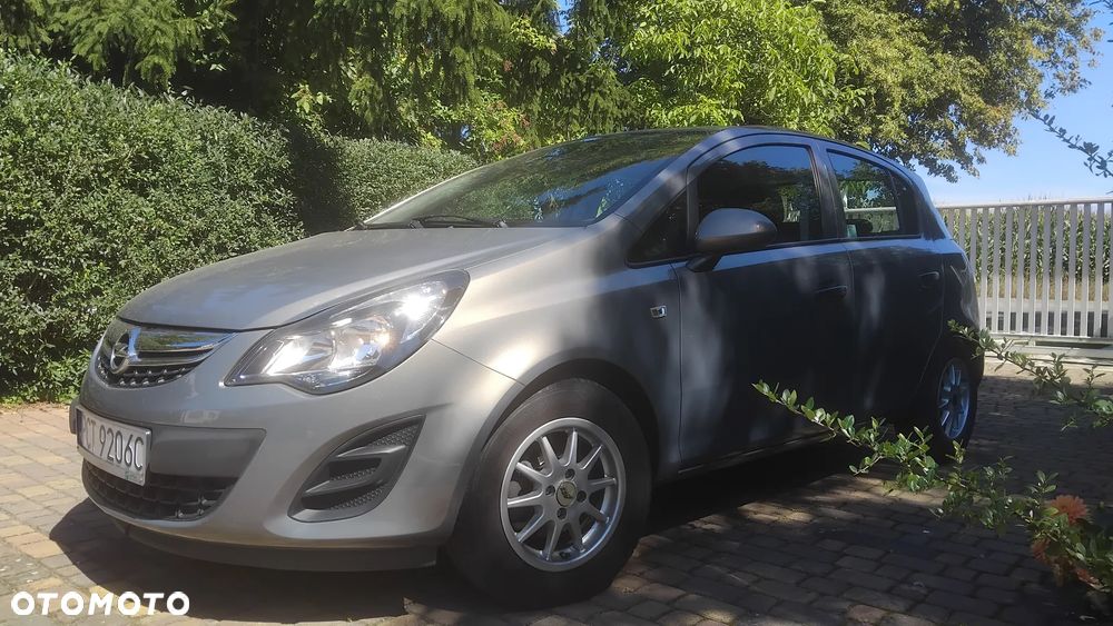 Opel Corsa - 2
