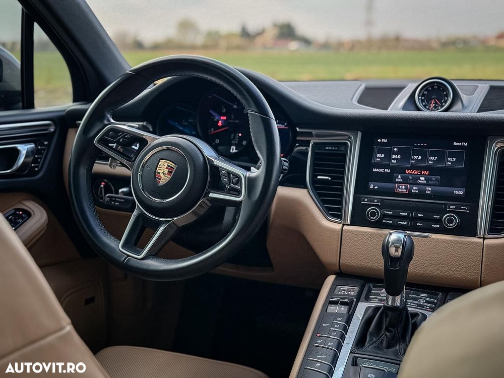 Porsche Macan PDK - 16