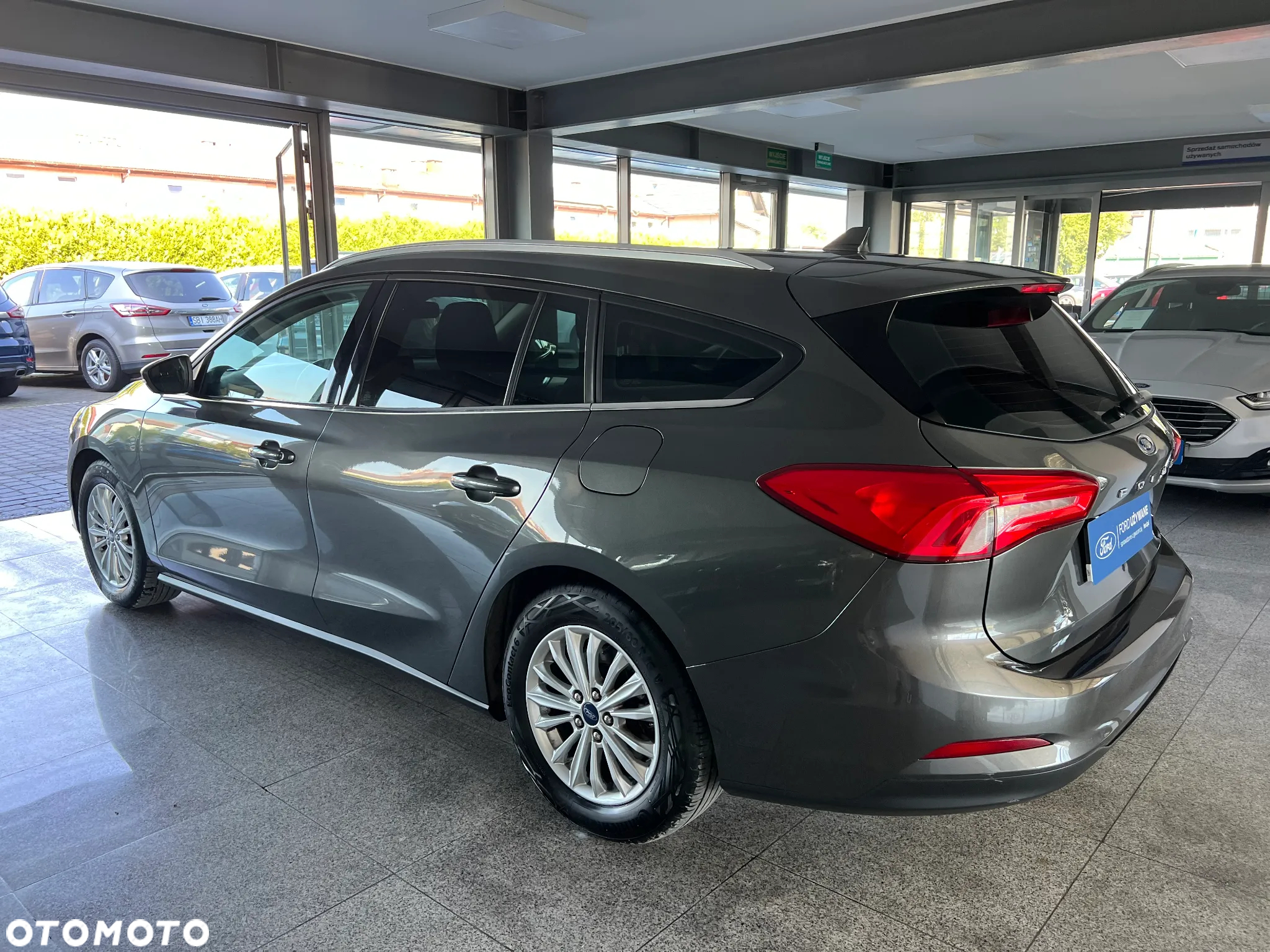 Ford Focus 1.0 EcoBoost Titanium - 10