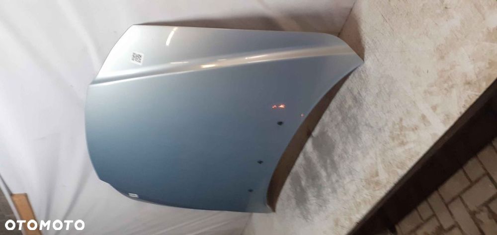 # MASKA POKRYWA SILNIKA DO VOLVO s80 1 I BŁĘKITNA - 2