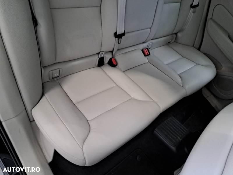 Volvo XC 60 T6 AWD Recharge Plus Bright - 5