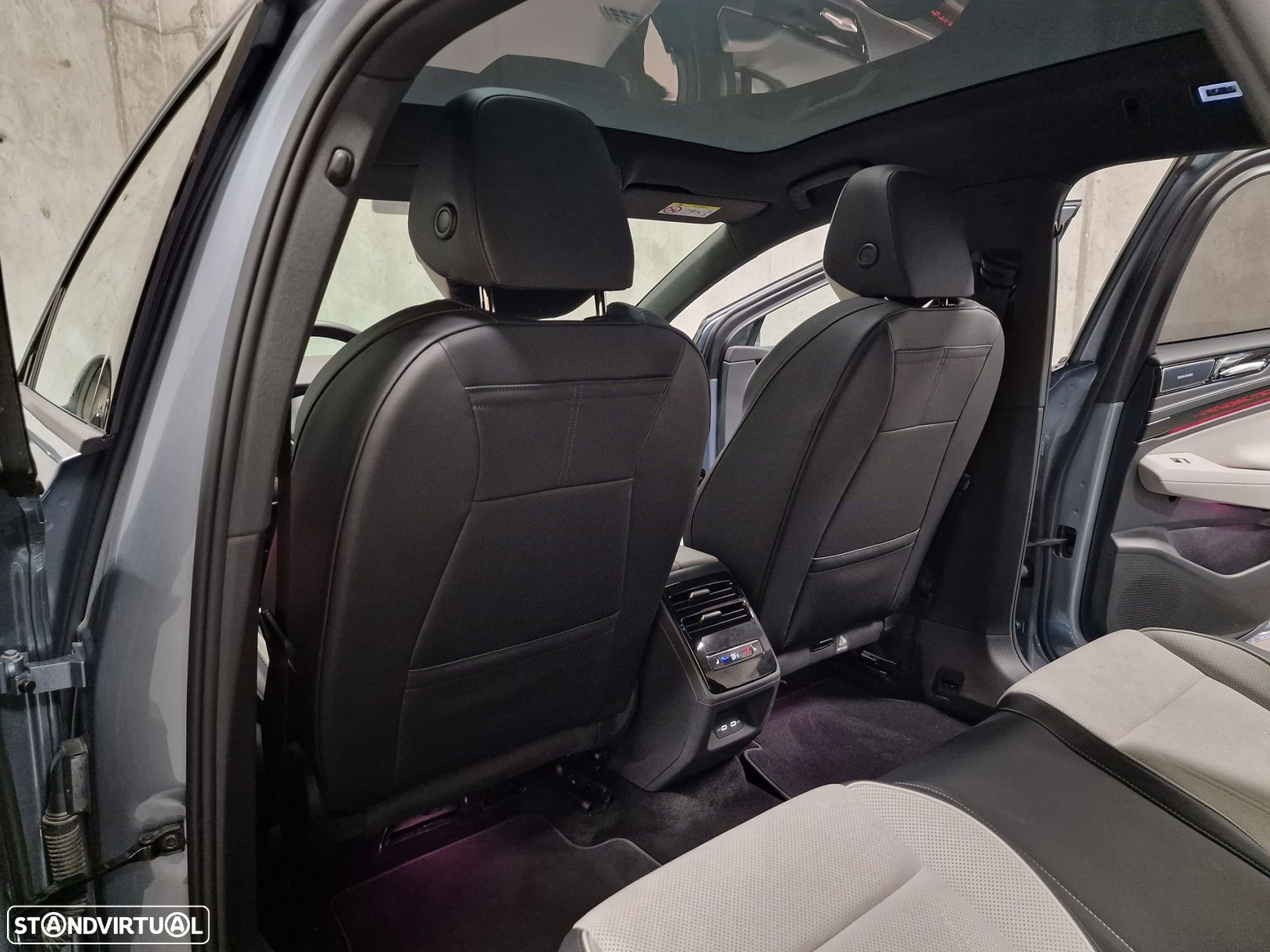 VW ID.7 Tourer 77 kWh Pro Urban - 47