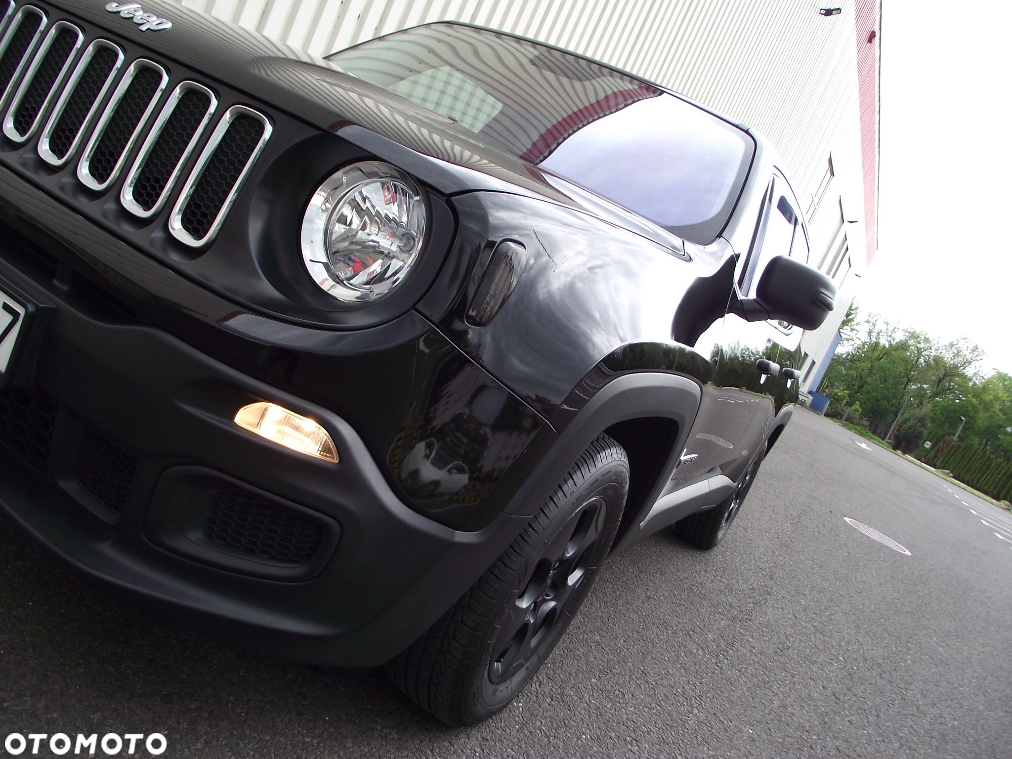 Jeep Renegade 1.6 E-TorQ Sport FWD - 13