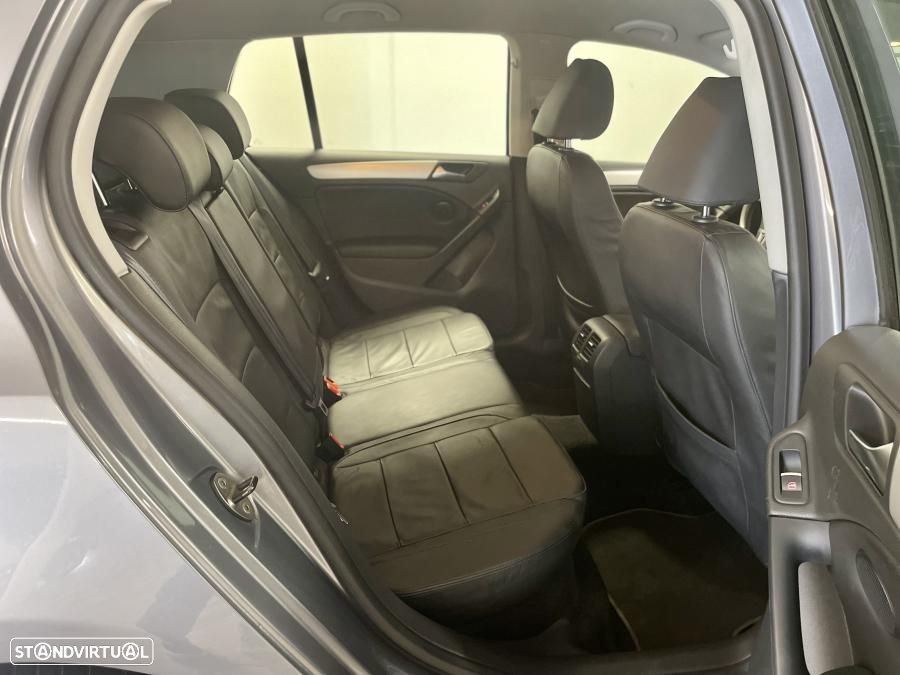 VW Golf 1.6 TDi Highline - 17