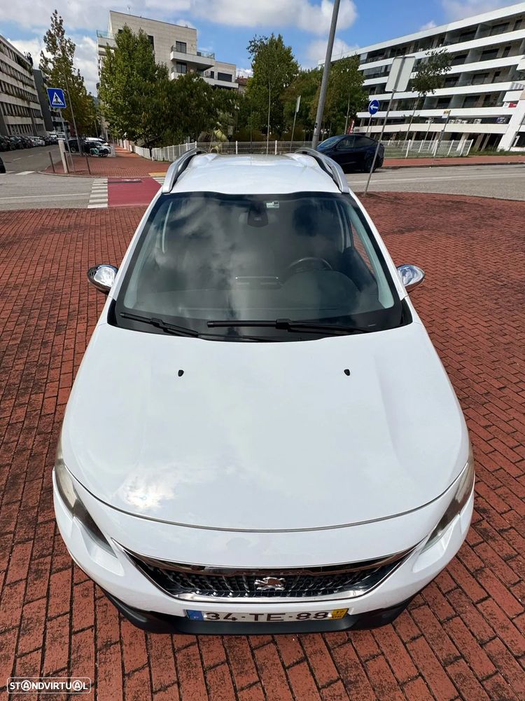 Peugeot 2008 1.6 BlueHDi Style - 12