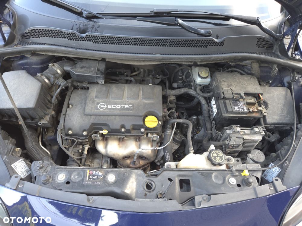 Opel Corsa - 8