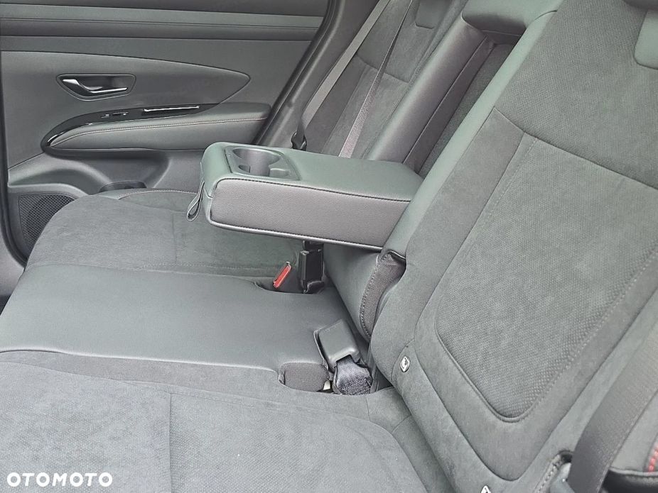 Hyundai Tucson - 12