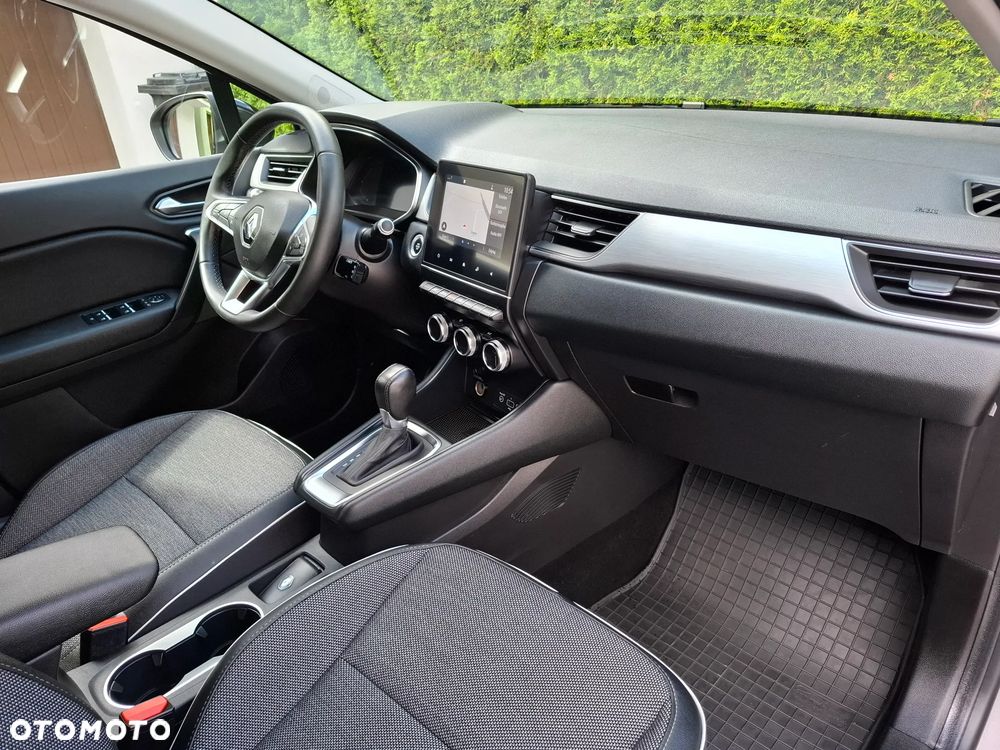 Renault Captur - 16
