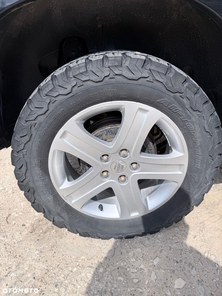 Suzuki Grand Vitara 1.9 DDiS - 24