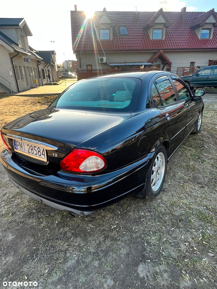 Jaguar X-Type 2.5 Sport - 2