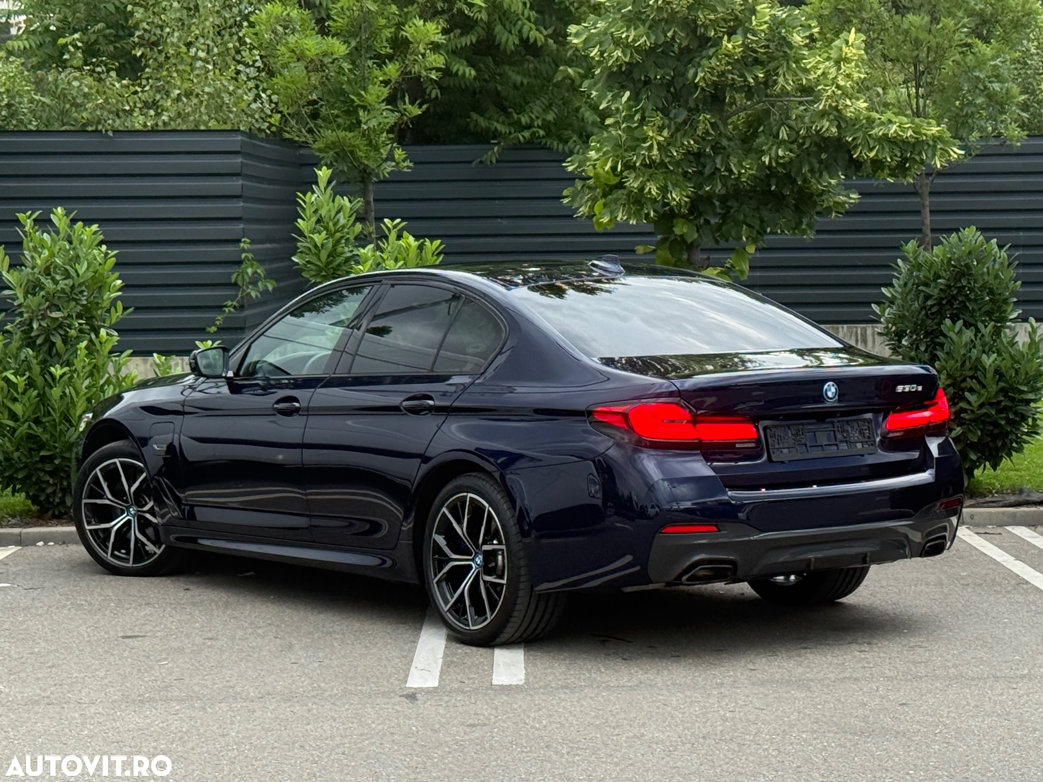 BMW Seria 5 530e AT PHEV - 3