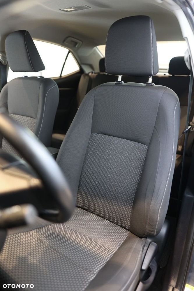 Toyota Corolla - 8