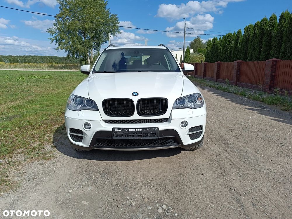 BMW X5 xDrive35i Edition Exclusive - 22
