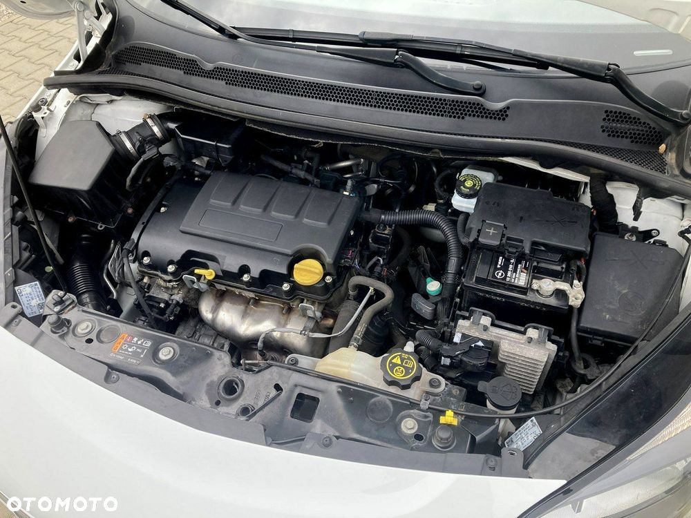 Opel Corsa 1.4 Enjoy - 11