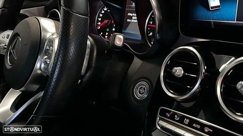 Mercedes-Benz C 300 de AMG Line - 40