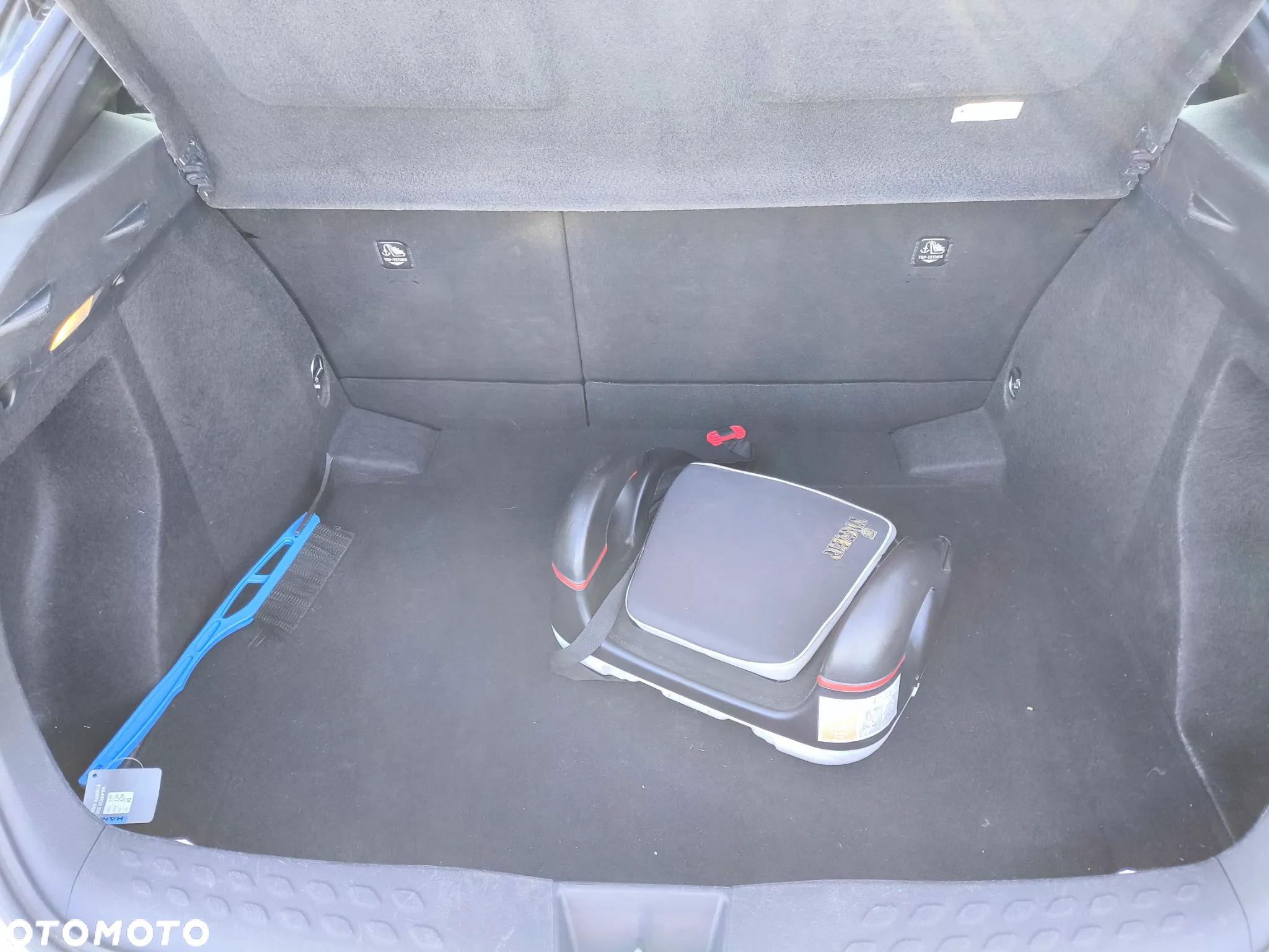 Toyota C-HR - 17