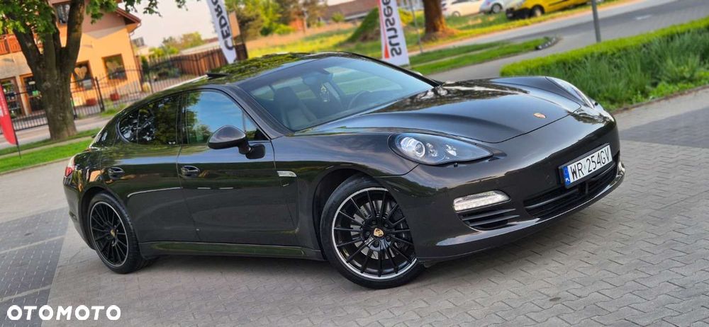 Porsche Panamera Diesel Platinum Edition - 35