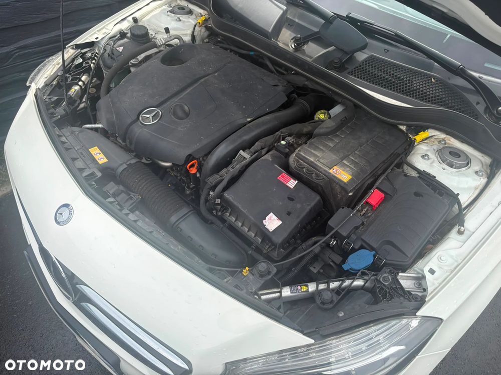Mercedes-Benz Klasa A 180 CDI 7G-DCT AMG Line - 22